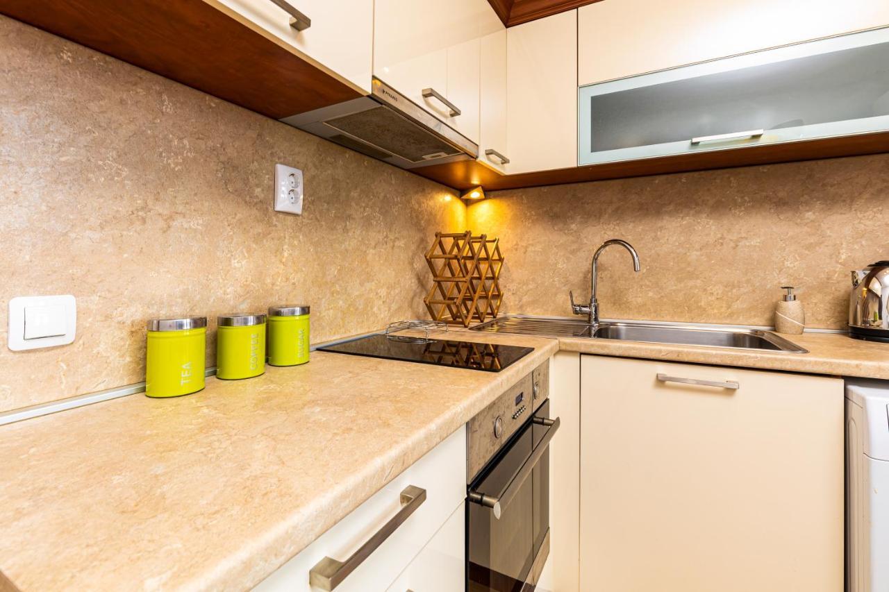 פלובדיב The Walnut 2Bd Apartment מראה חיצוני תמונה